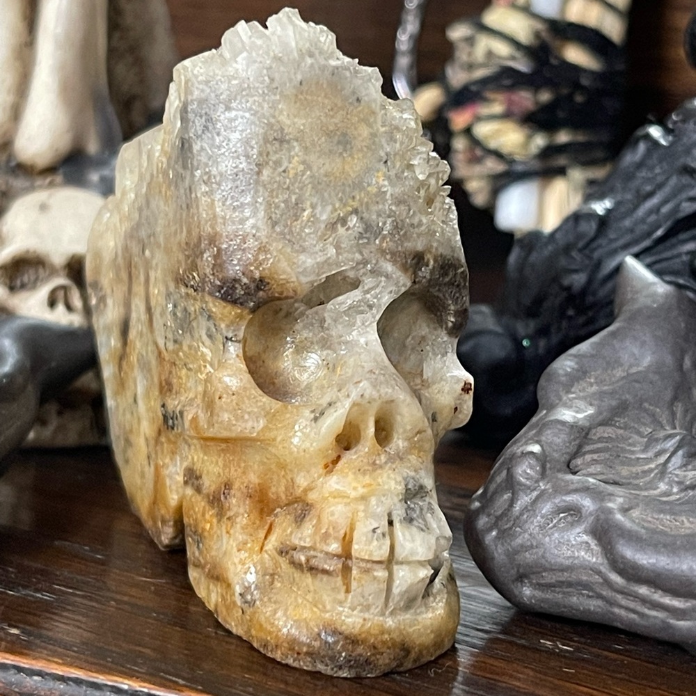 Quartz Skull Hand-Carved - Picture 1 of 9